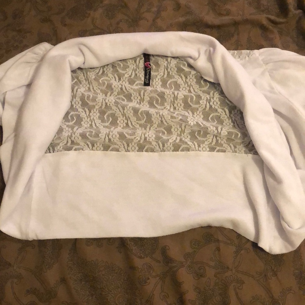 White shirt sleeve dress cover